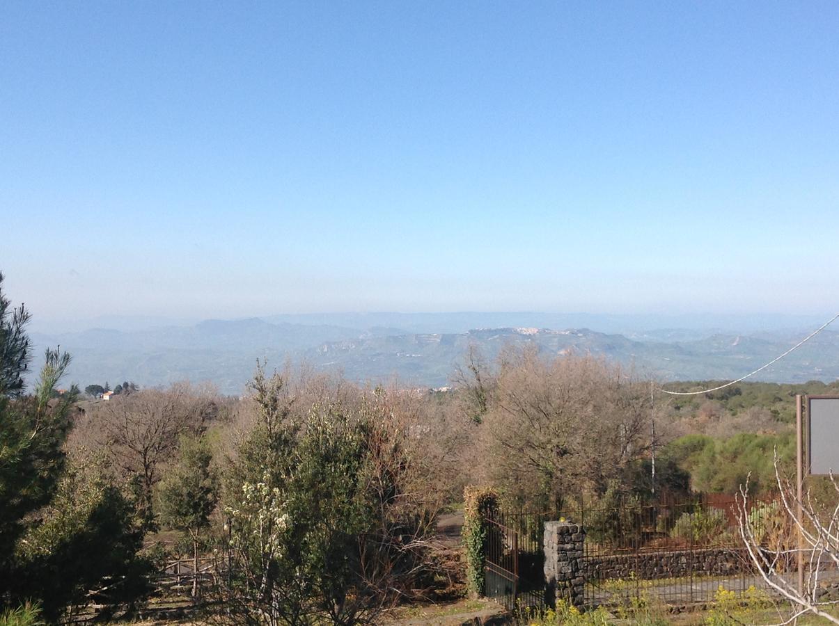 Le Cisterne Dell'Etna Hotel Calcerana-Marina Buitenkant foto
