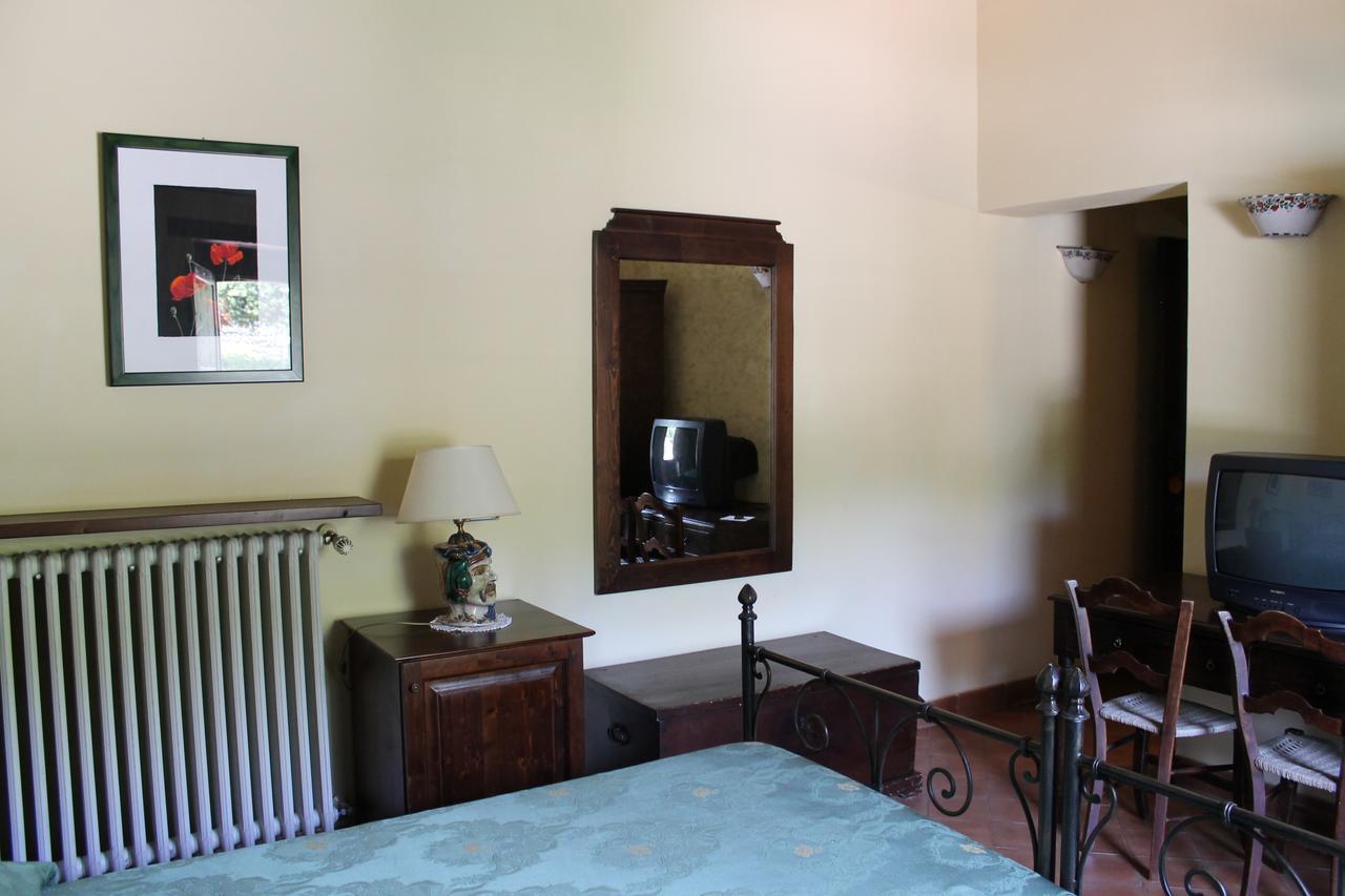 Le Cisterne Dell'Etna Hotel Calcerana-Marina Buitenkant foto