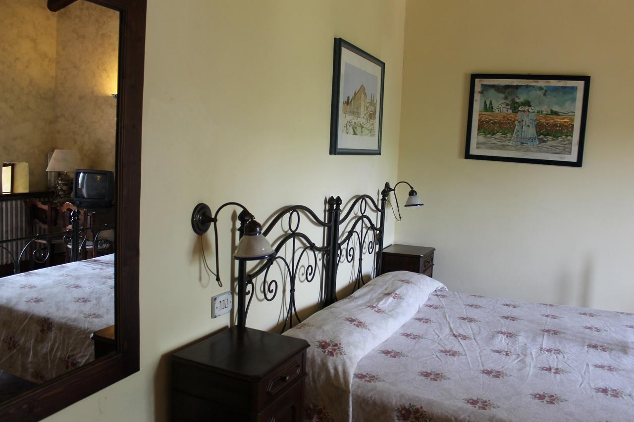 Le Cisterne Dell'Etna Hotel Calcerana-Marina Buitenkant foto